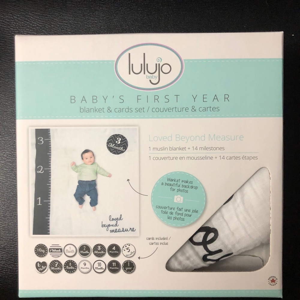 Lulujo Babys First Year Blanket & Cards Set